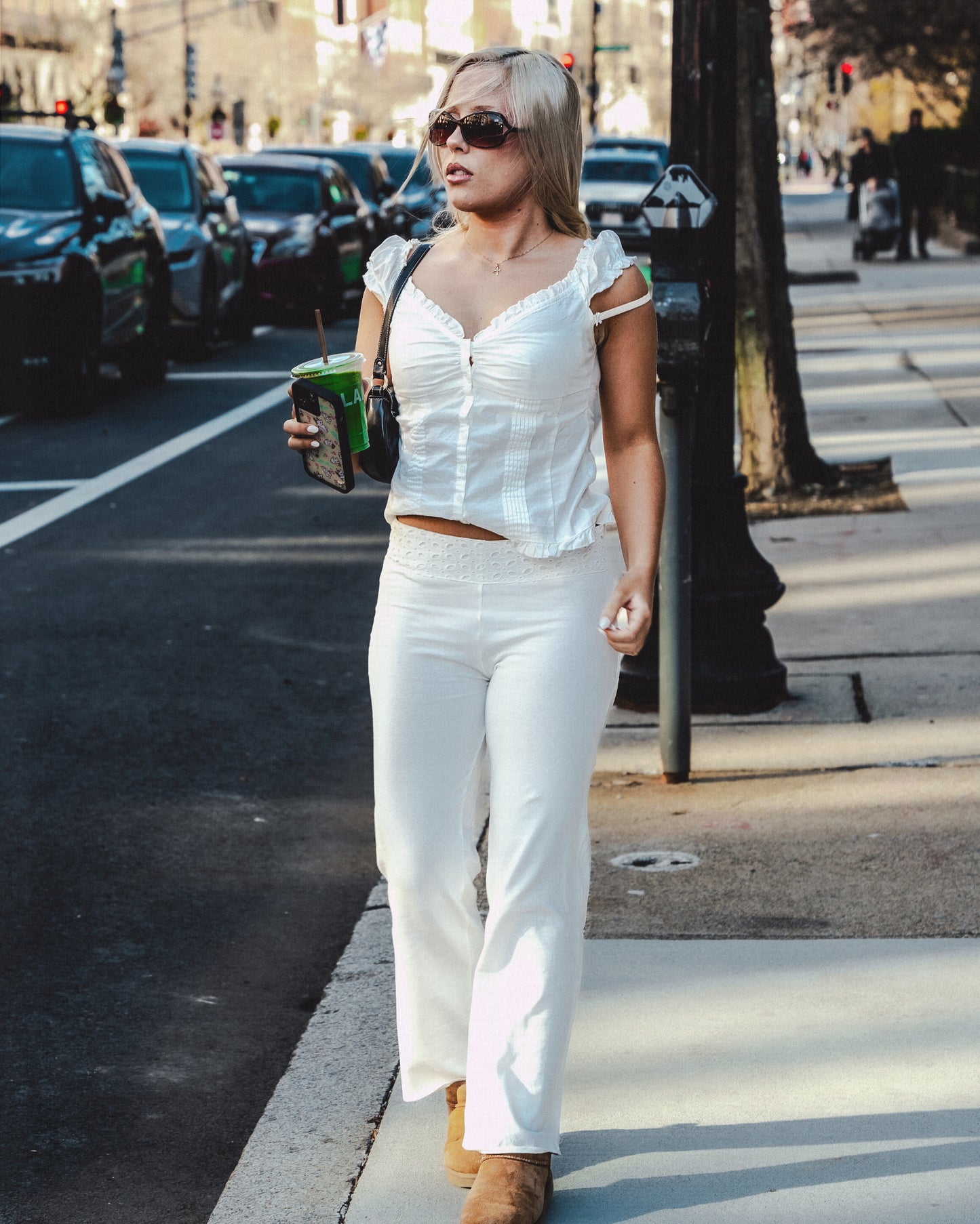 The Lola Travel Pant - Anglaise